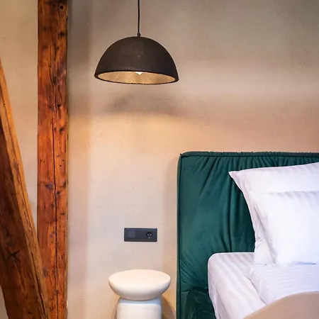 Rabbit Hole Bed & Breakfast Sibiu Exterior photo