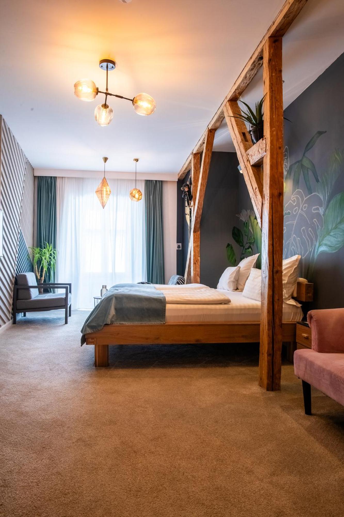 Rabbit Hole Bed & Breakfast