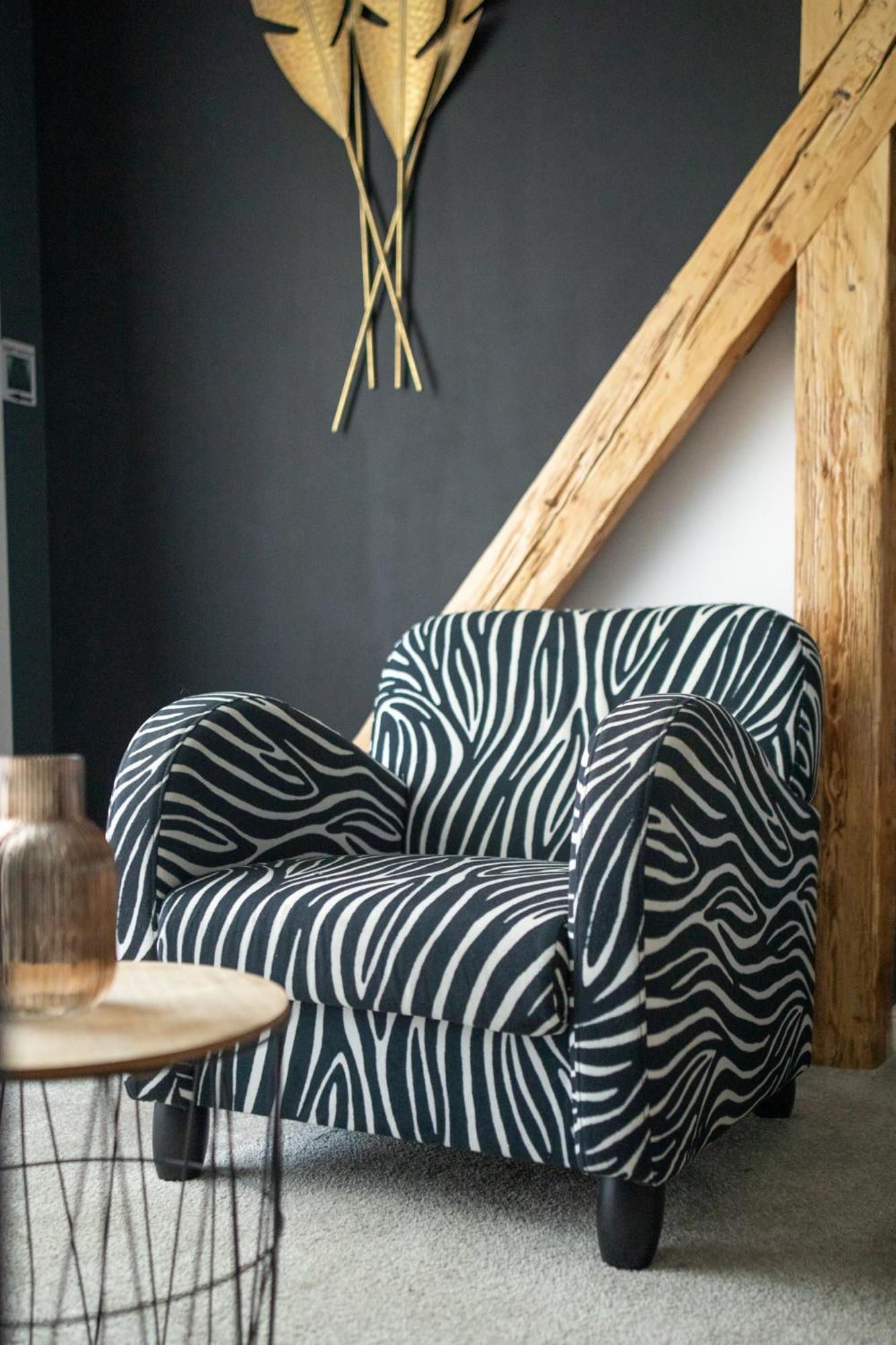 Rabbit Hole Bed & Breakfast 2*