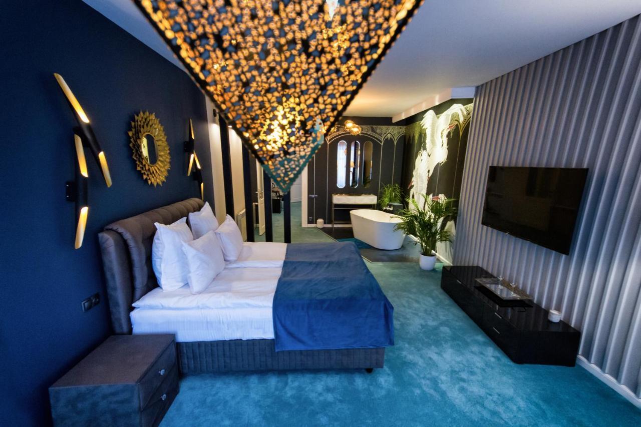 Rabbit Hole Bed & Breakfast 2*